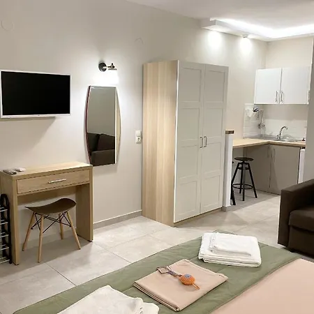 Hotel Annmari *
